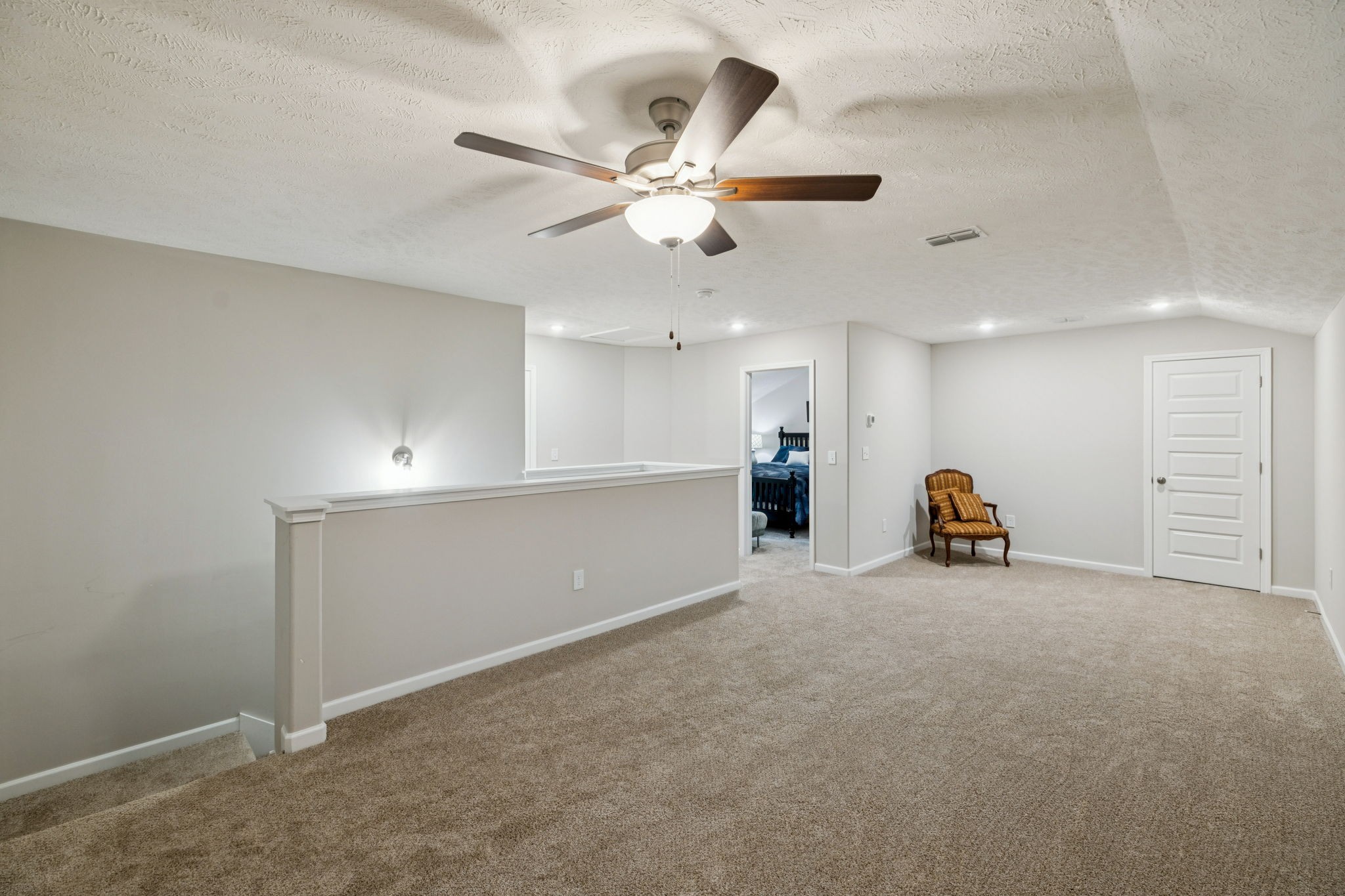 143 Creek Wood Road Manchester, TN 37355 - Photo 20 of 29 a view of a livingroom with a ceiling fan