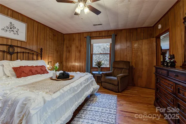 $499,000 | 4050 Pickens Highway, Rosman, NC 28772