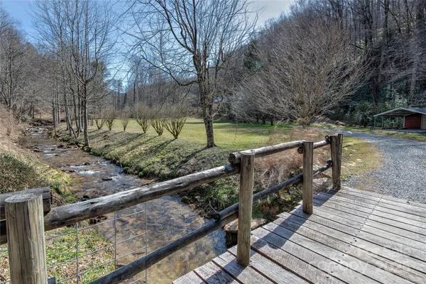 $499,000 | 4050 Pickens Highway, Rosman, NC 28772