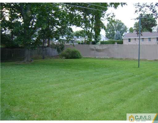 44 Morningside Road Colonia, NJ 07067 - Photo 3 of 17
