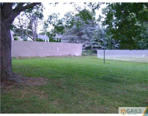 44 Morningside Road Colonia, NJ 07067 - Photo 4 of 17