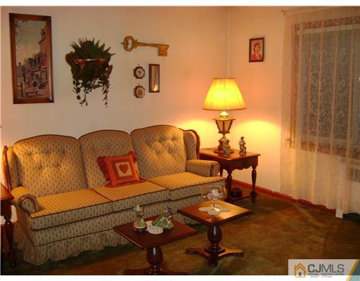 44 Morningside Road Colonia, NJ 07067 - Photo 9 of 17
