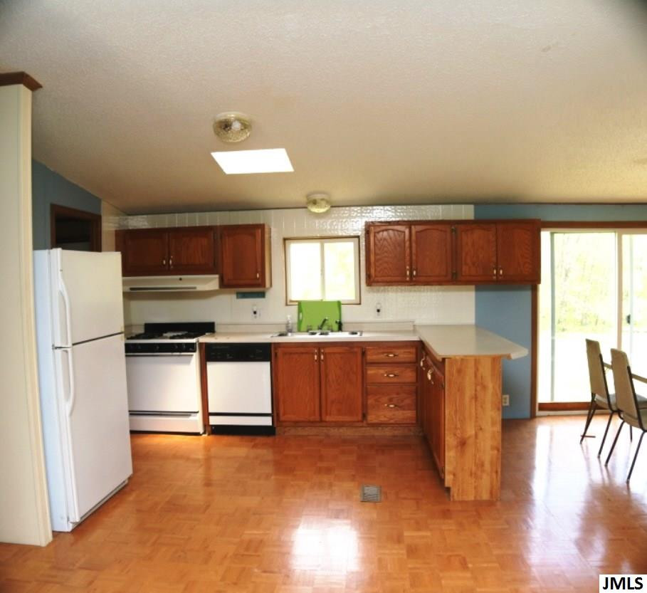 6464 Jordan Road Jackson, MI 49201 - Photo 8 of 26 Photo 8