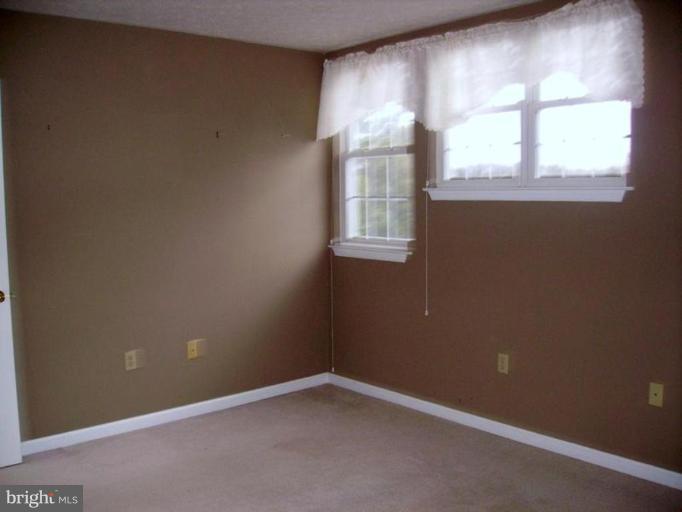 115 Canyon Road Winchester, VA 22602 - Photo 20 of 25 Bedroom #4