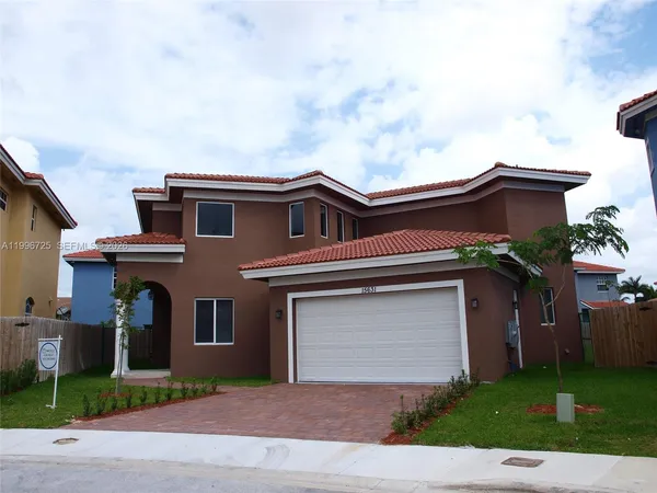 $5,000 | 15631 Southwest 11th Terrace, Miami, FL 33194