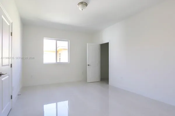$5,000 | 15631 Southwest 11th Terrace, Miami, FL 33194