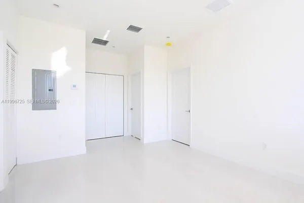 $5,000 | 15631 Southwest 11th Terrace, Miami, FL 33194