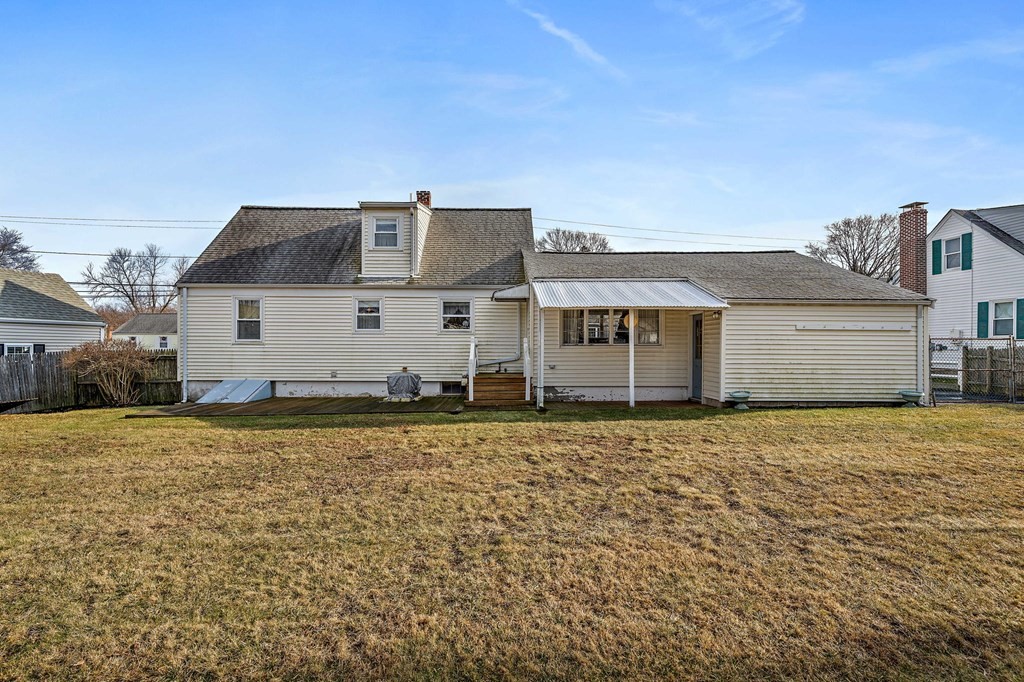 82 Rinaldo Road Weymouth, MA 02191 - Photo 30 of 34