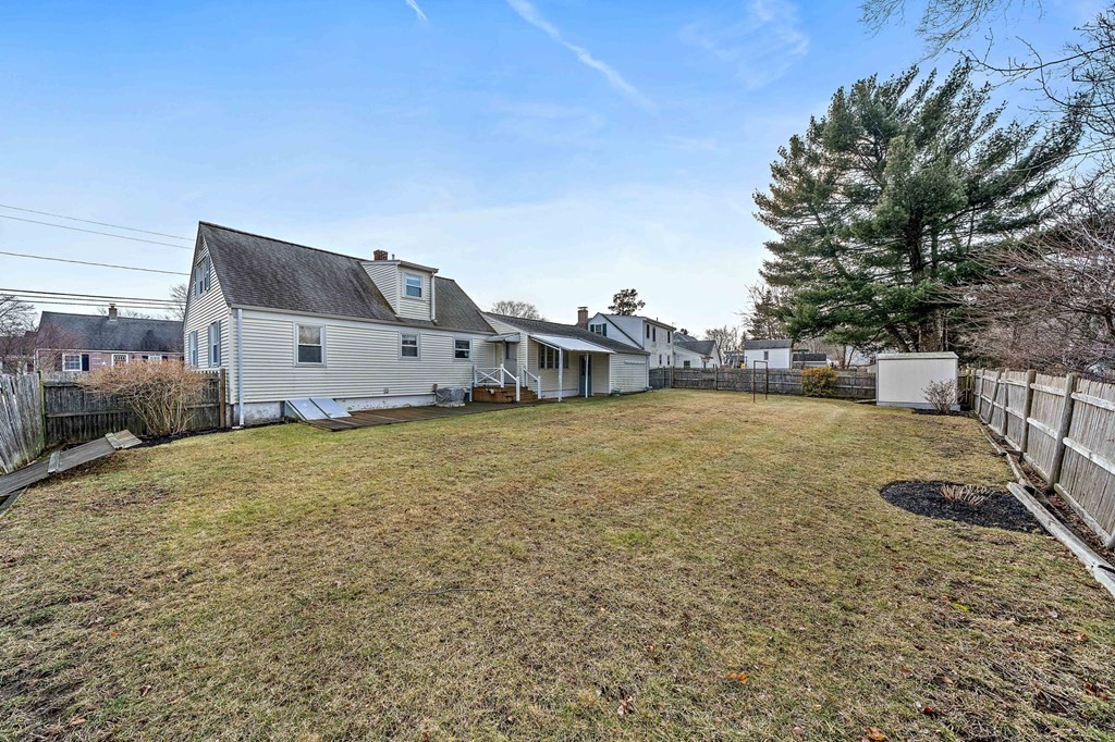 82 Rinaldo Road Weymouth, MA 02191 - Photo 31 of 34