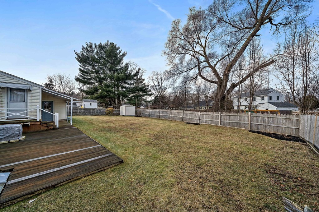 82 Rinaldo Road Weymouth, MA 02191 - Photo 32 of 34