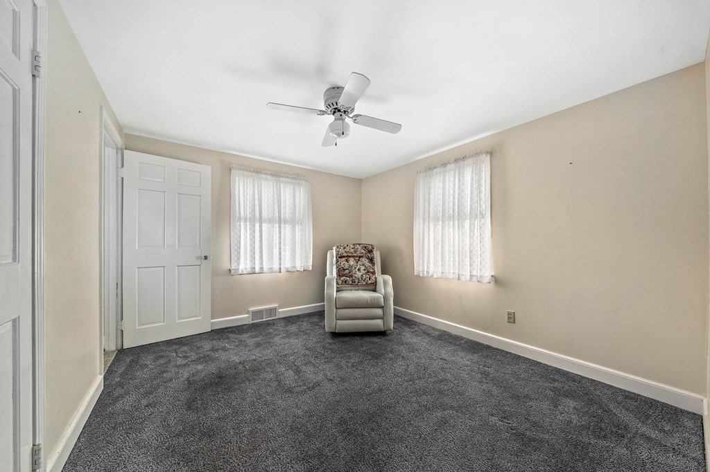 82 Rinaldo Road Weymouth, MA 02191 - Photo 9 of 34