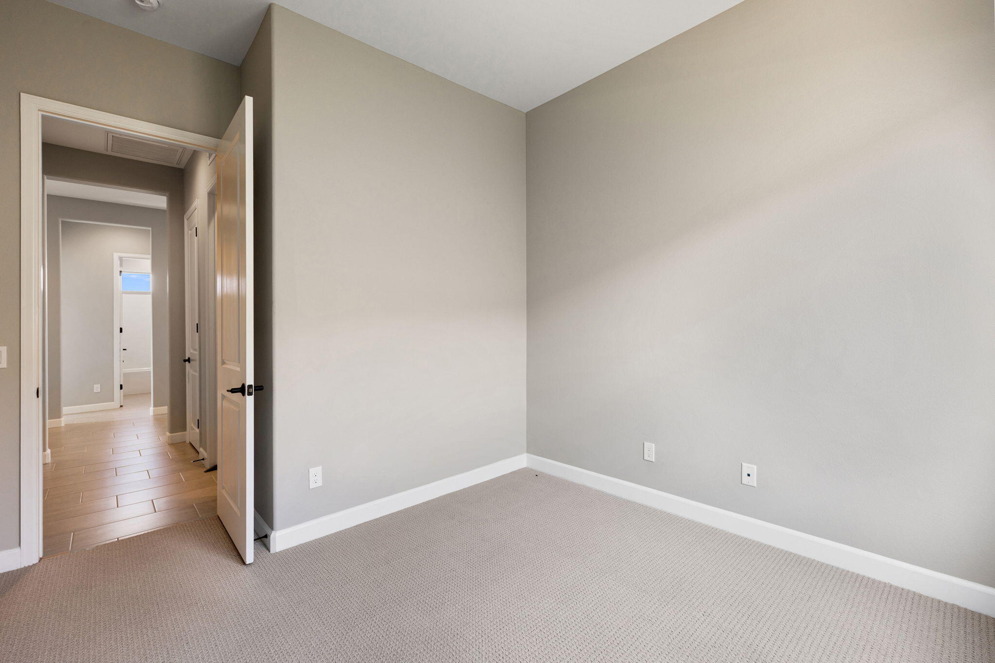 60 Prosecco Rancho Mirage, CA 92270 - Photo 42 of 48 Bedroom 2
