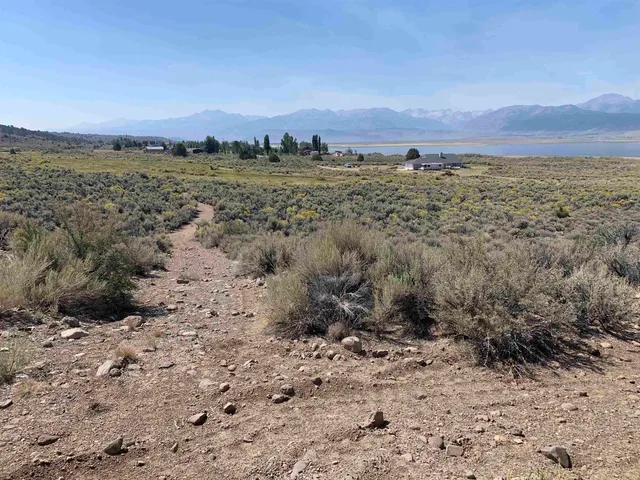 a view of a sky view