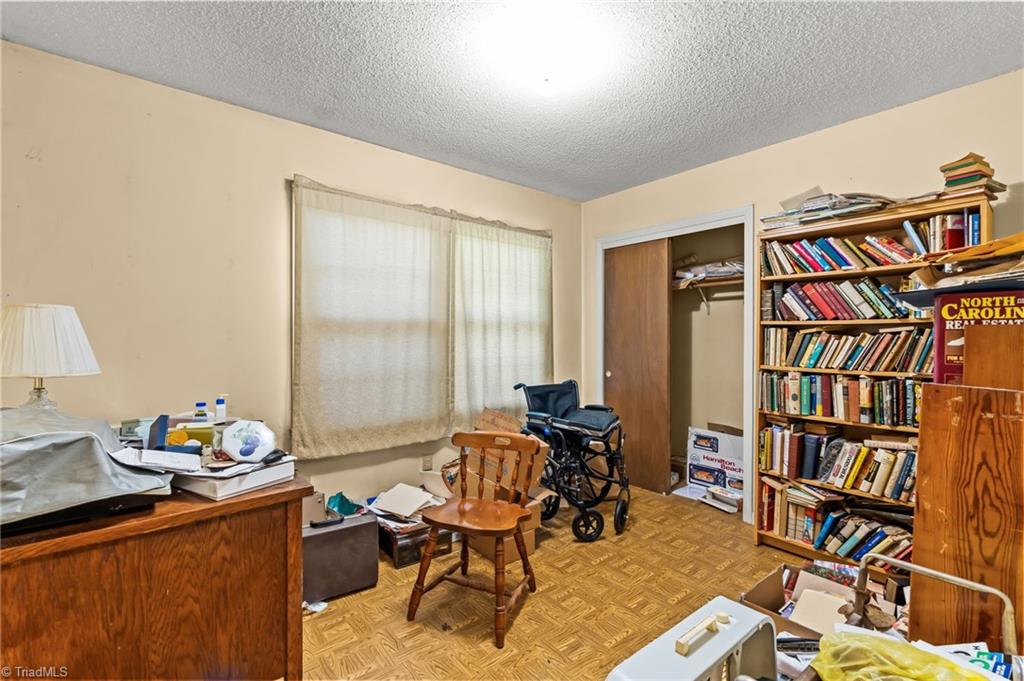 4611 Beth Road Greensboro, NC 27406 - Photo 19 of 36 Gallery Image 19