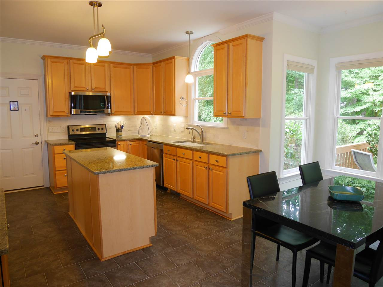 2700 Dray Court Raleigh, NC 27613 - Photo 2 of 4 Photo 9
