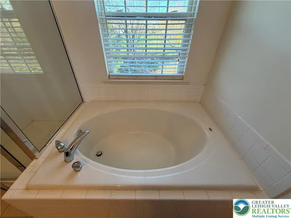 $2,500 | 4516 Eagle Court, Center Valley, PA 18034