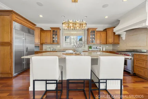 $1,800,000 | 410 South Sleight Street, Naperville, IL 60540