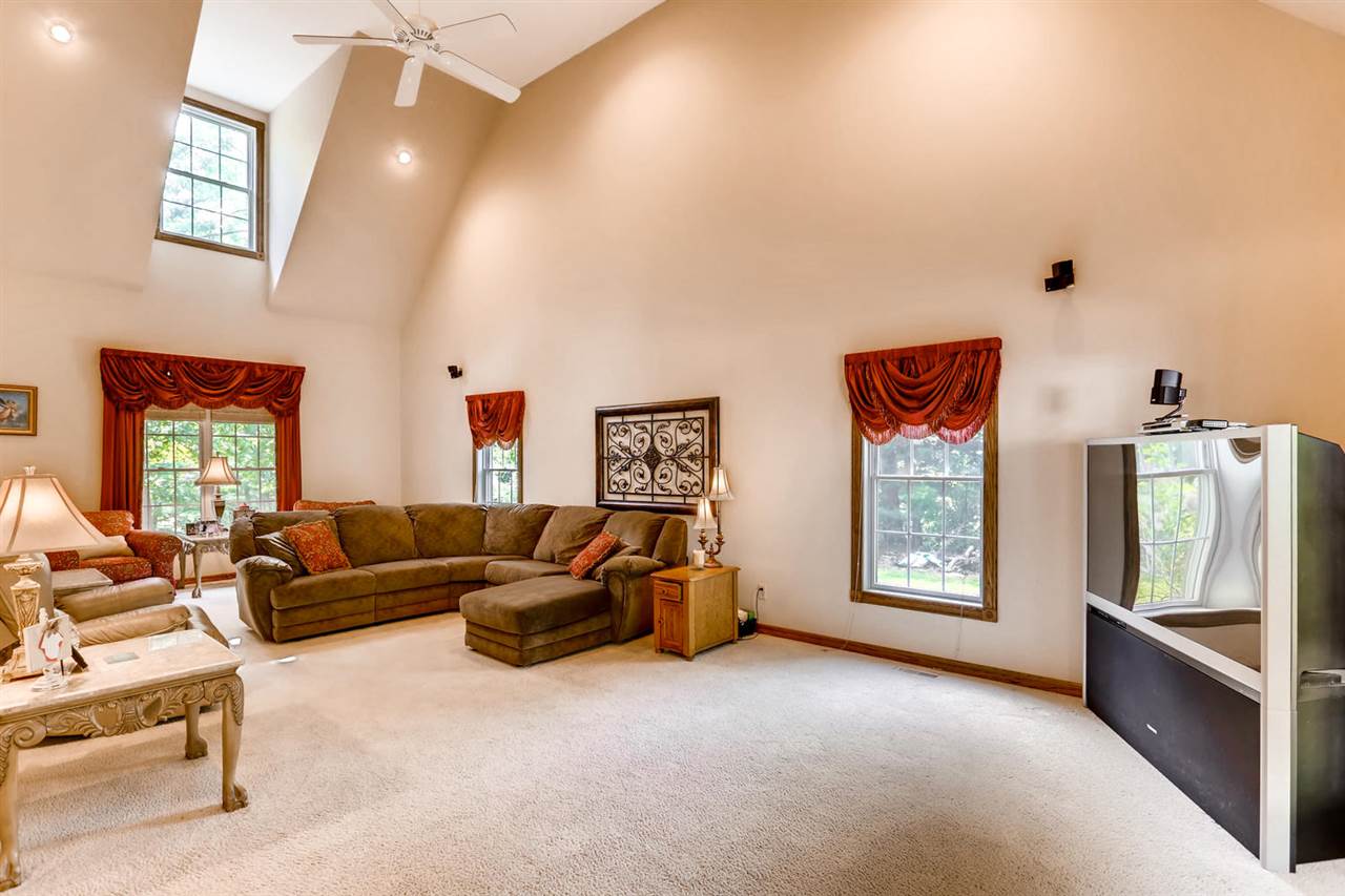 2800 North Red Bank Road Evansville, IN 47720 - Photo 6 of 33 Gallery Image 6