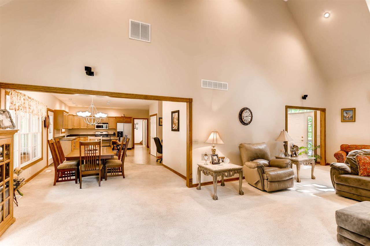 2800 North Red Bank Road Evansville, IN 47720 - Photo 7 of 33 Gallery Image 7
