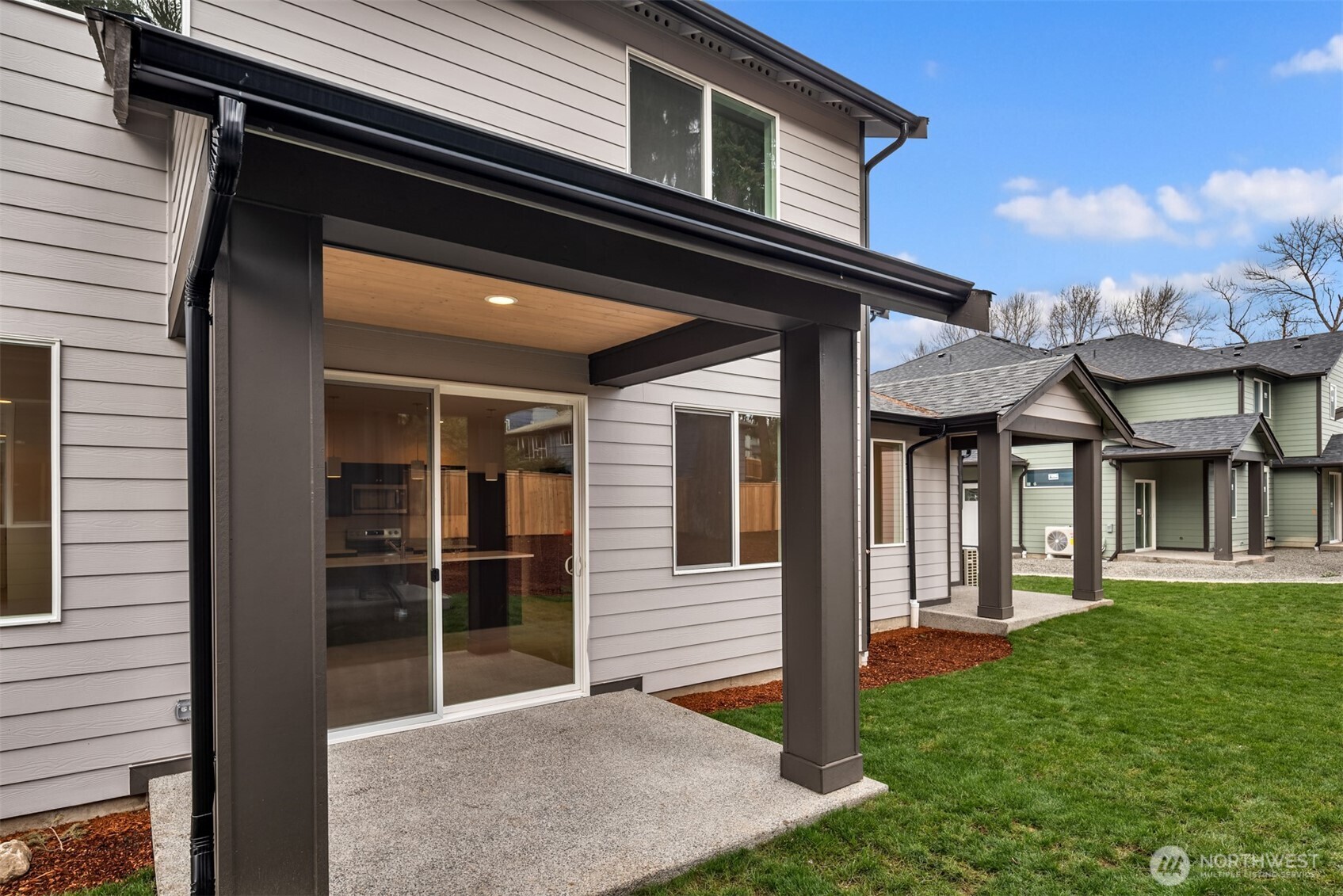 1415 Southwest 122nd Street, Unit A Burien, WA 98146 - Photo 24 of 32