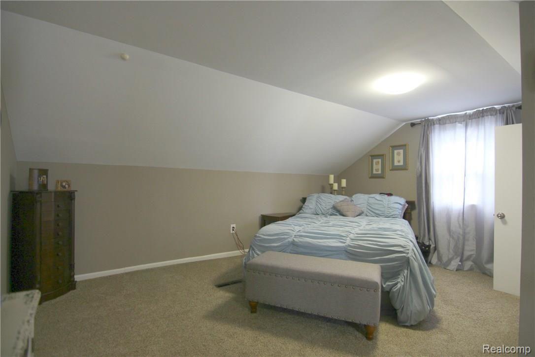 5801 Crescent Road Waterford, MI 48327 - Photo 19 of 29 5801 Crescent Master 3.jpg
