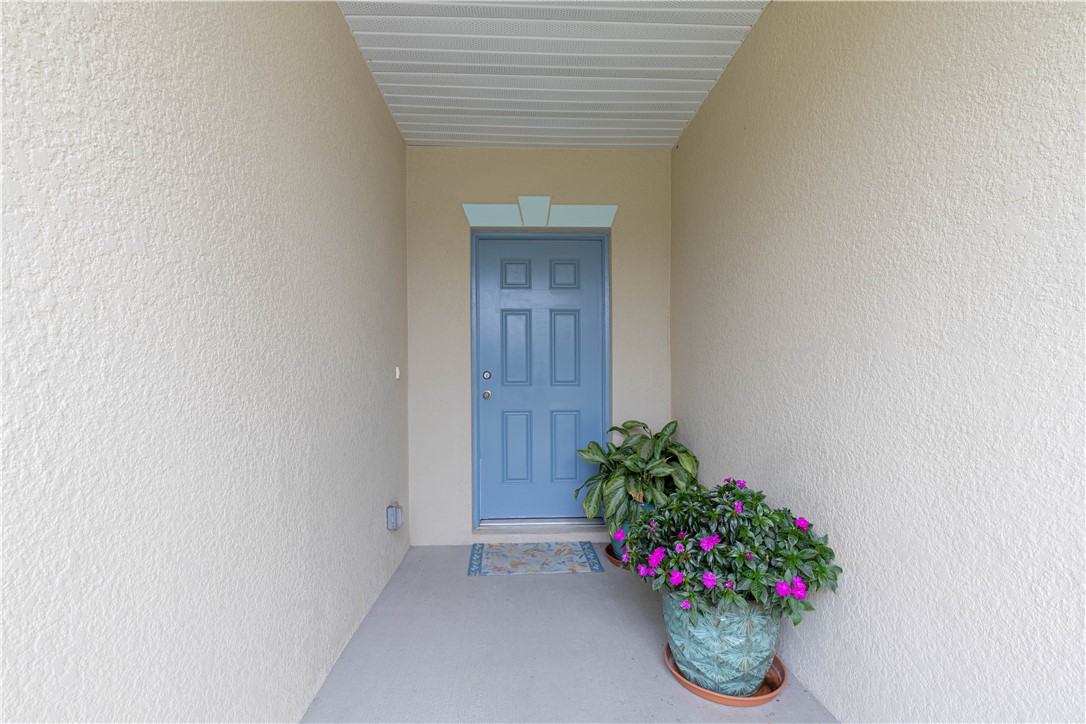 898 Lorca Avenue Sebastian, FL 32958 - Photo 9 of 36 a front view of a house