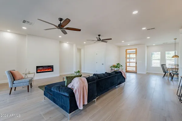 $1,050,000 | 3939 South Veronica Lane, Gold Canyon, AZ 85118