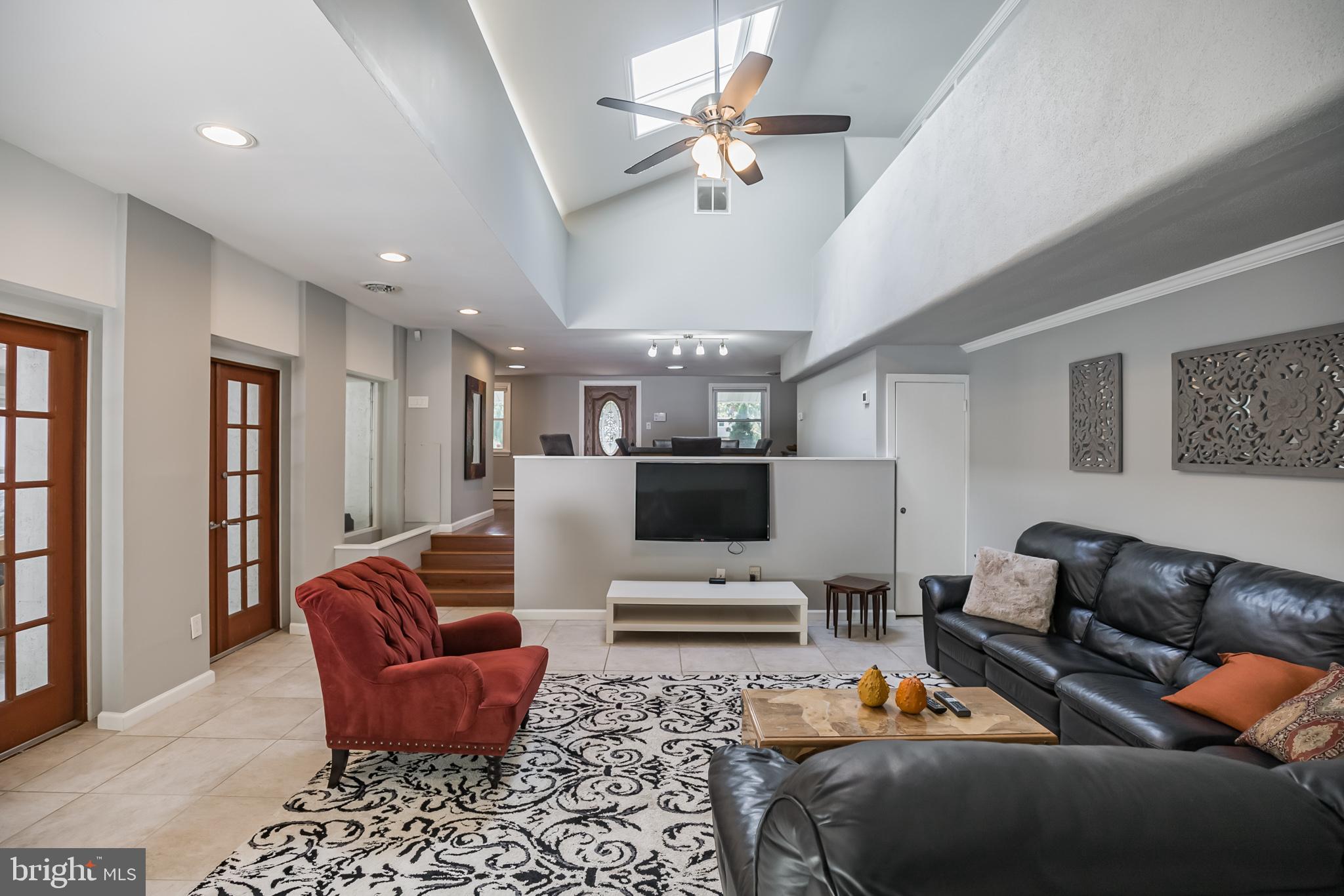 709 Kresson Road Cherry Hill, NJ 08003 - Photo 12 of 36