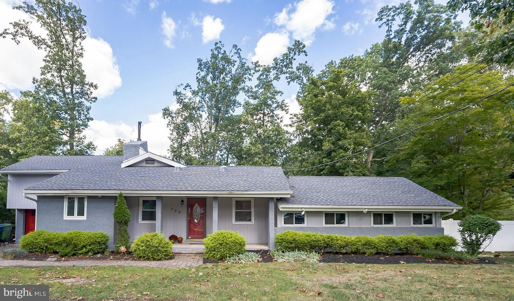 709 Kresson Road Cherry Hill, NJ 08003 - Photo 2 of 36