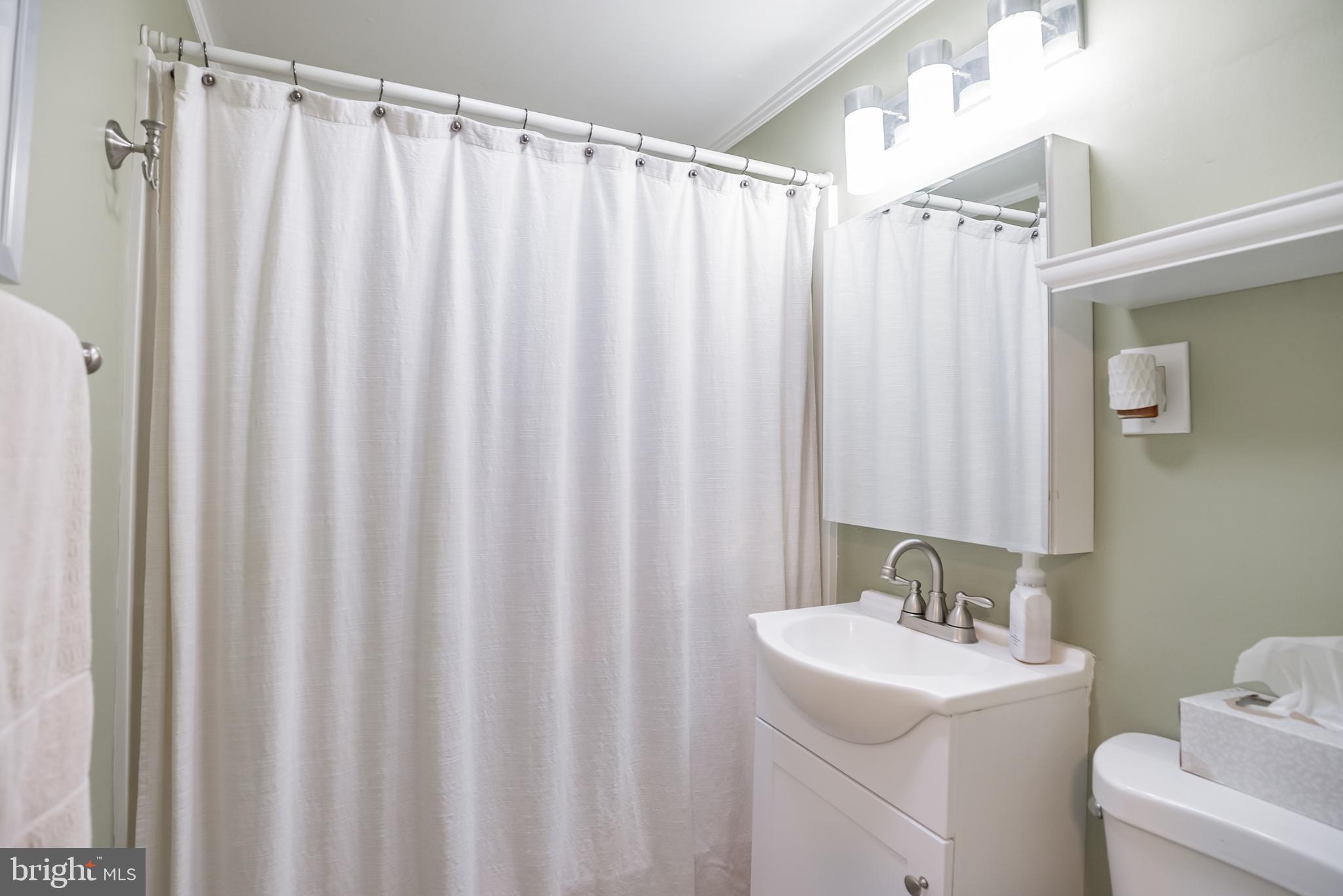 709 Kresson Road Cherry Hill, NJ 08003 - Photo 22 of 36