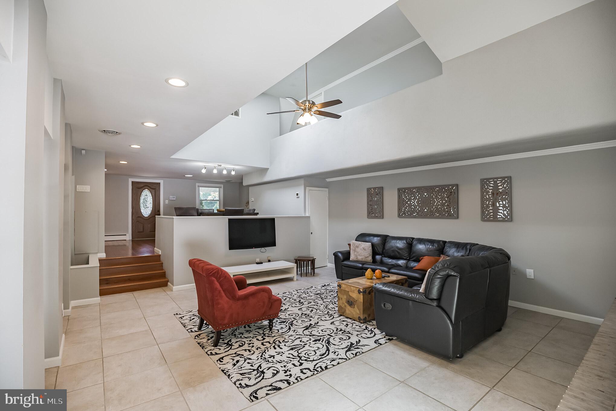 709 Kresson Road Cherry Hill, NJ 08003 - Photo 10 of 36