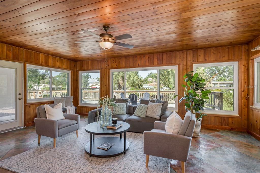 12 Bayou Lane Palm Harbor, FL 34683 - Photo 25 of 52