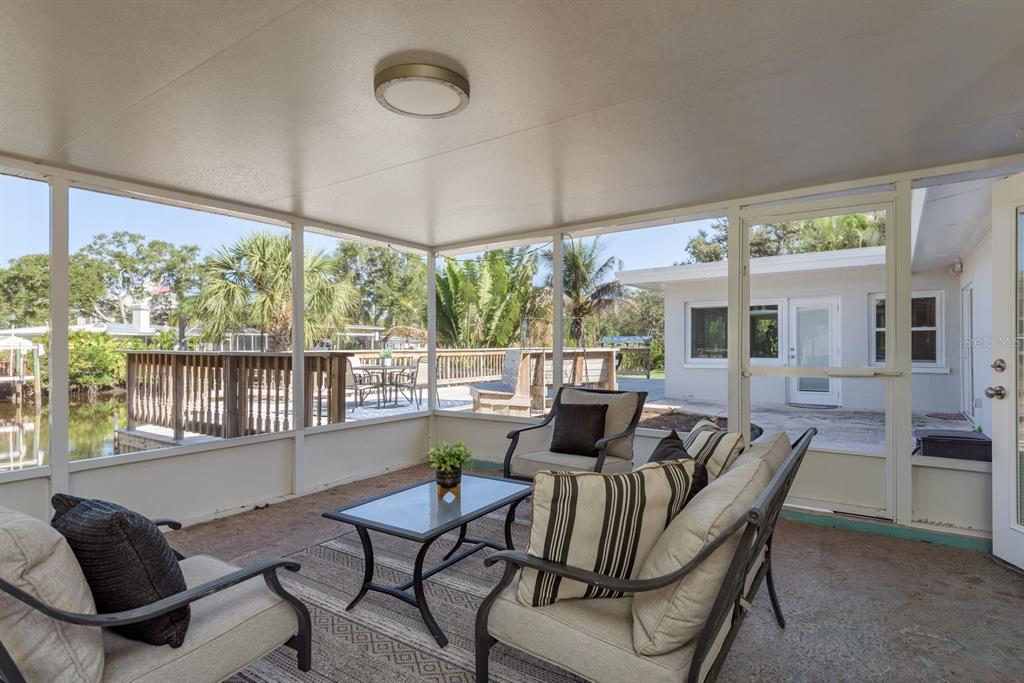 12 Bayou Lane Palm Harbor, FL 34683 - Photo 28 of 52