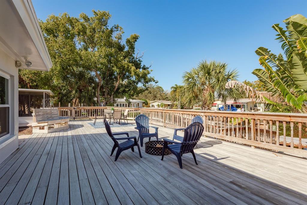 12 Bayou Lane Palm Harbor, FL 34683 - Photo 35 of 52