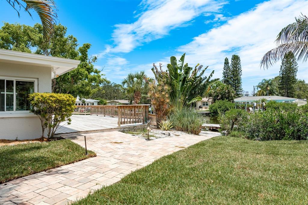 12 Bayou Lane Palm Harbor, FL 34683 - Photo 36 of 52