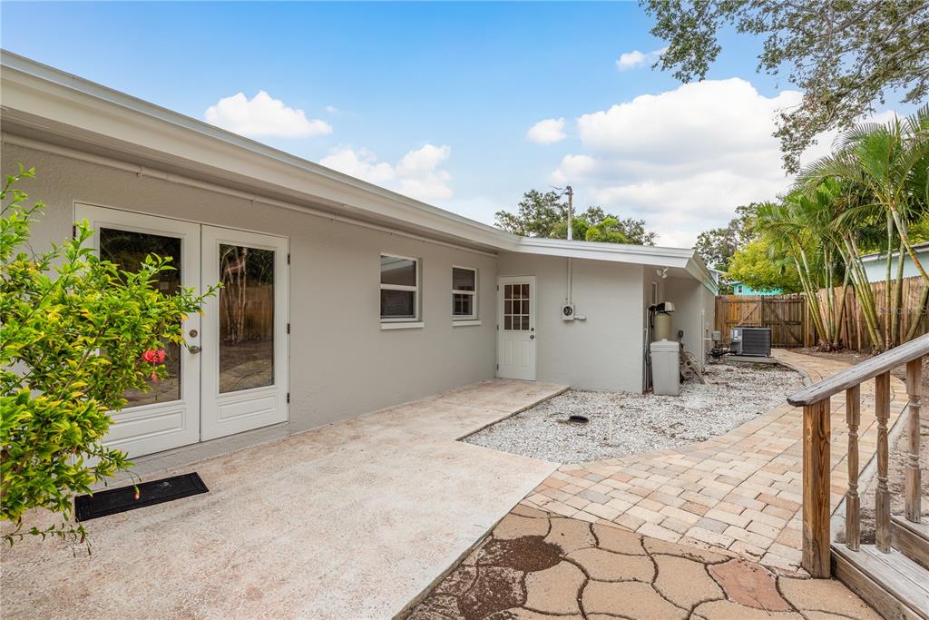 12 Bayou Lane Palm Harbor, FL 34683 - Photo 41 of 52