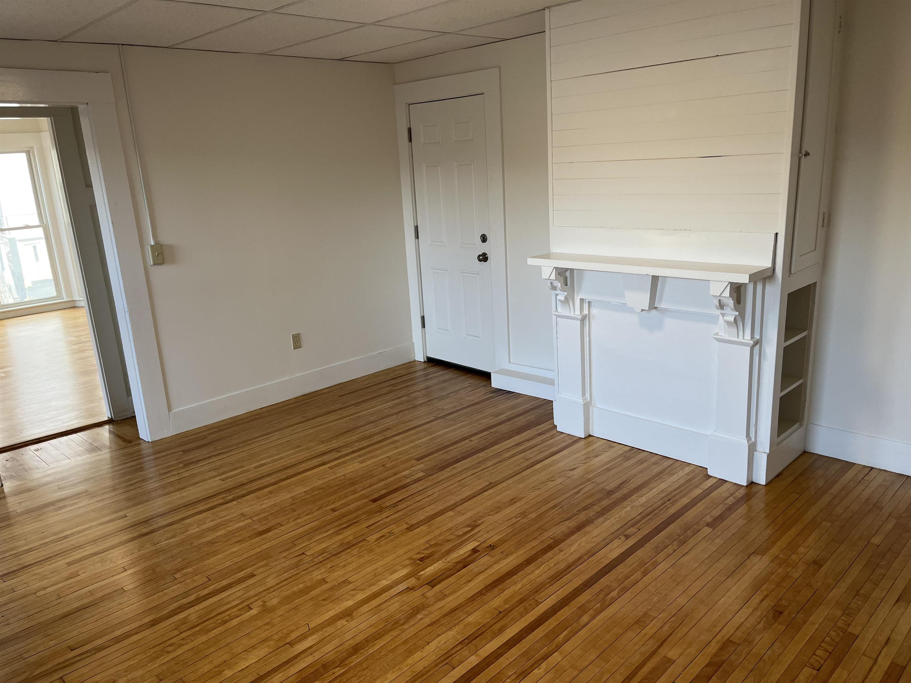 281 Main Street, Unit 2 Littleton, NH 03561 - Photo 5 of 9