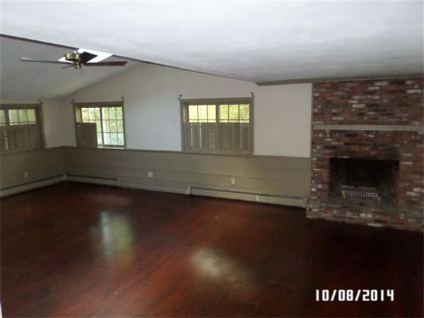 36 Bare Hill Road Boxford, MA 01921 - Photo 5 of 10