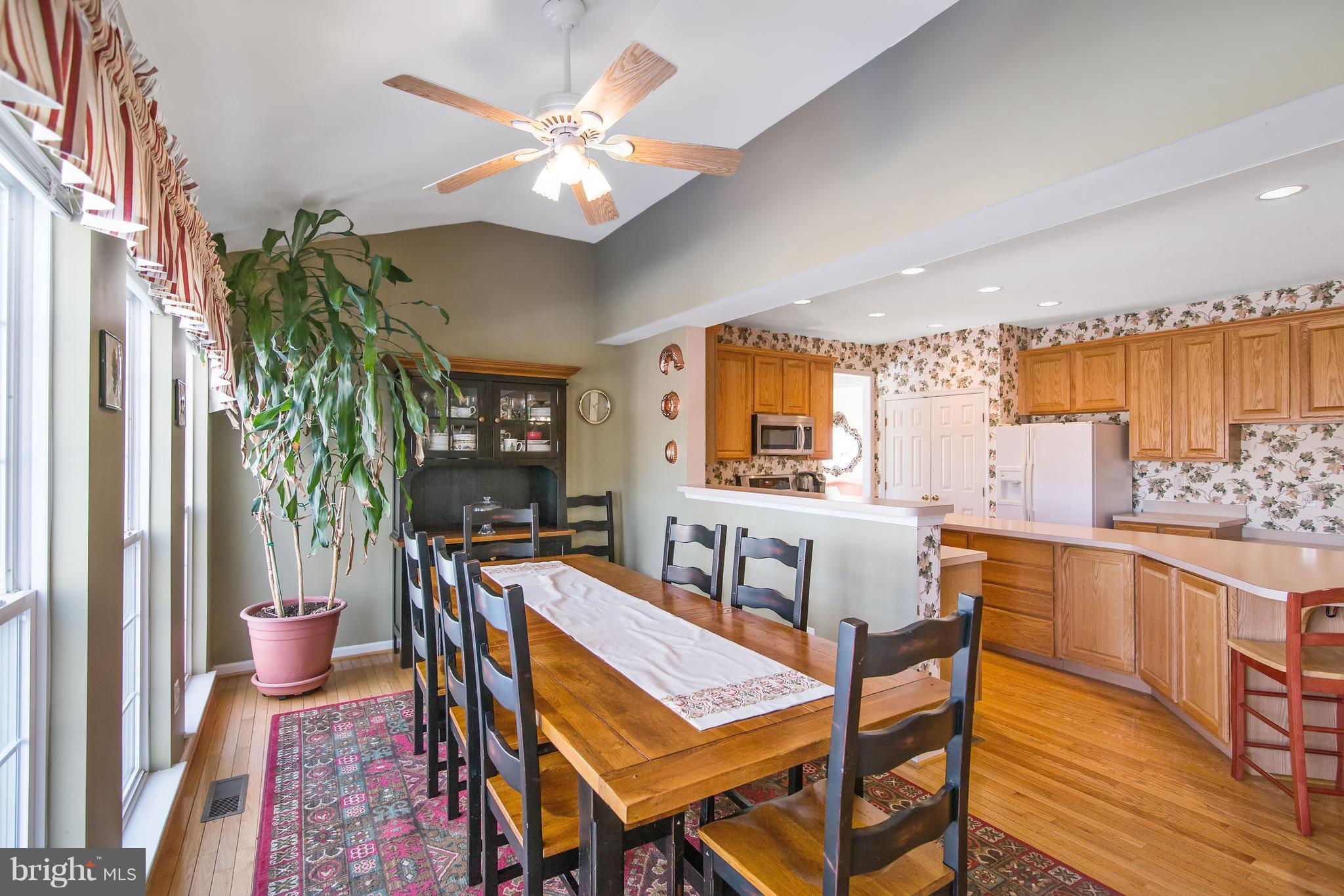 6430 Spring Forest Road Frederick, MD 21701 - Photo 6 of 28 Beautiful Large SUNROOM/Extension
