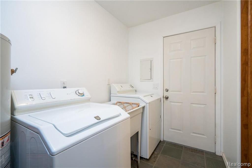 2725 Bridget Avenue Rochester Hills, MI 48307 - Photo 21 of 21
