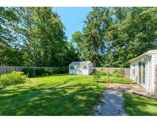 27 Leigh Road Hamilton, MA 01982 - Photo 13 of 14