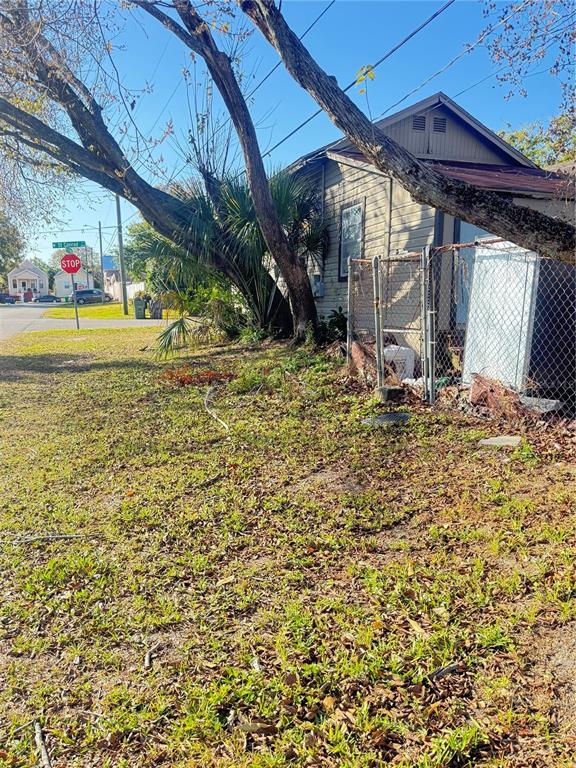 2601 West St Conrad Street Tampa, FL 33607 - Photo 3 of 30