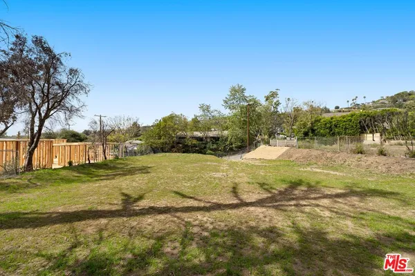 $3,895,000 | Undisclosed Address, Pacific Palisades, CA 90272