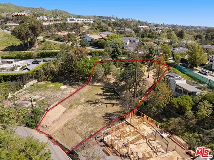 $3,895,000 | Undisclosed Address, Pacific Palisades, CA 90272