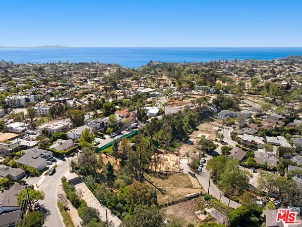 $3,895,000 | Undisclosed Address, Pacific Palisades, CA 90272