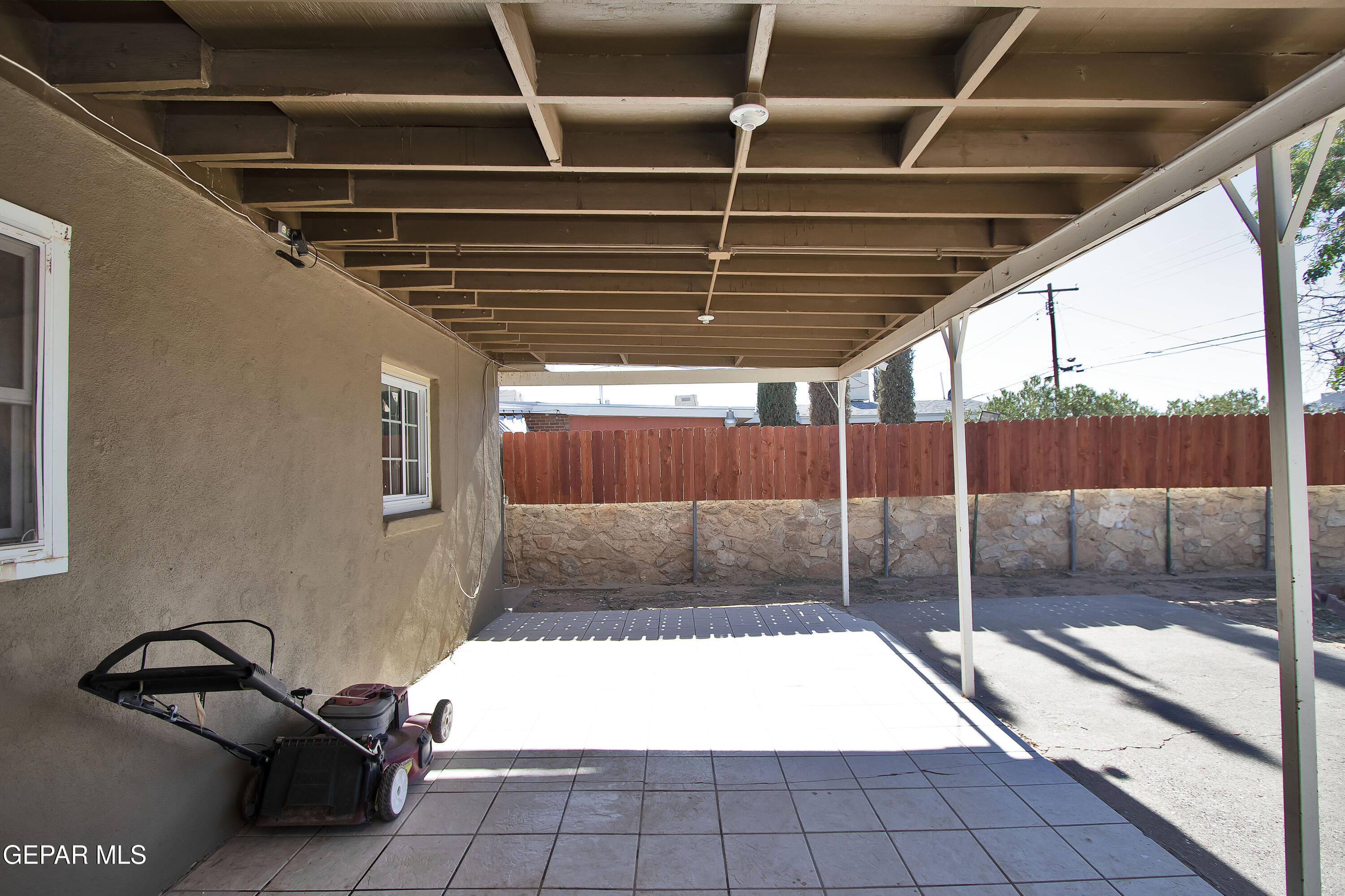 8415 Mt Ranier Drive El Paso, TX 79904 - Photo 55 of 69 Patio