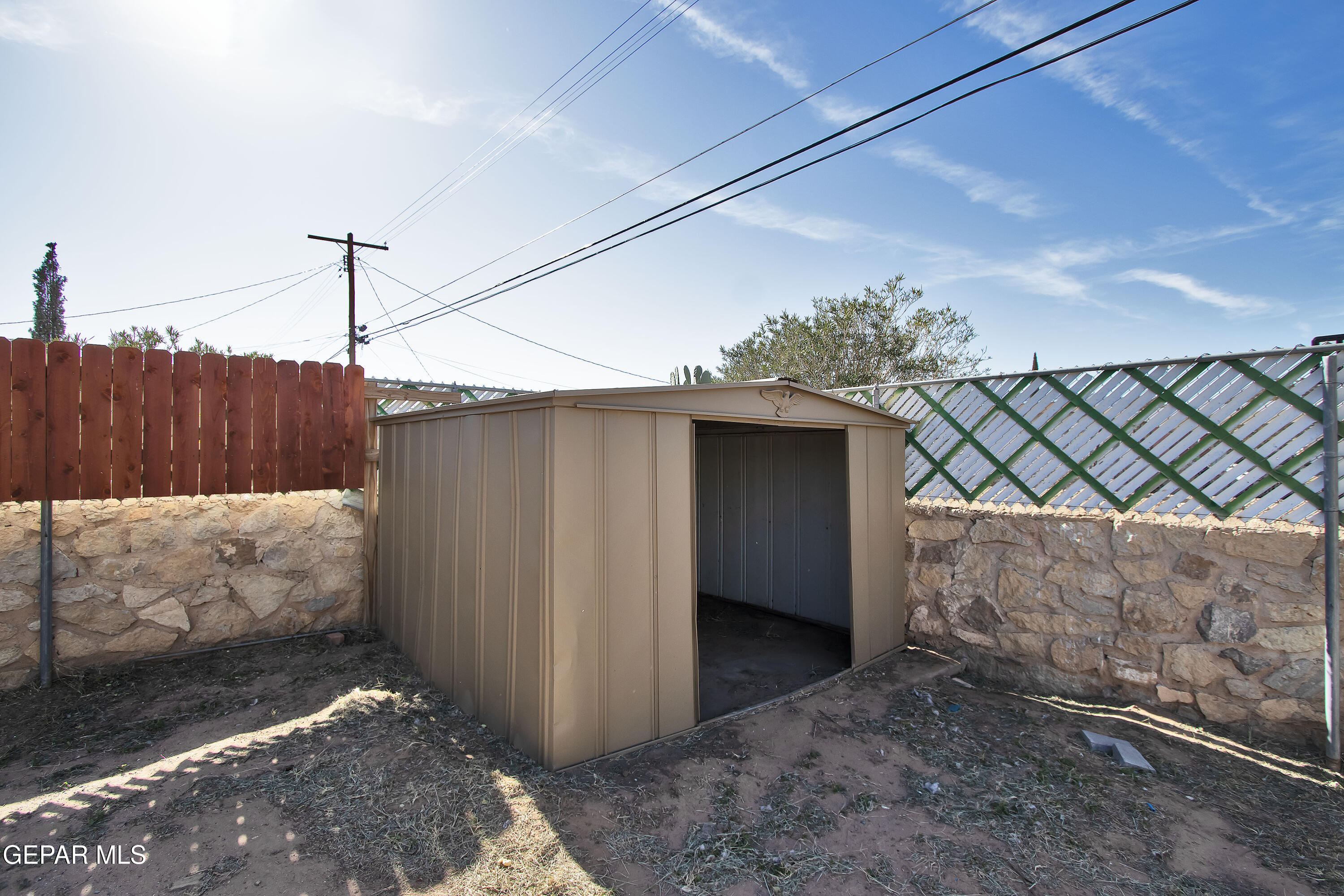 8415 Mt Ranier Drive El Paso, TX 79904 - Photo 59 of 69 a view of a house