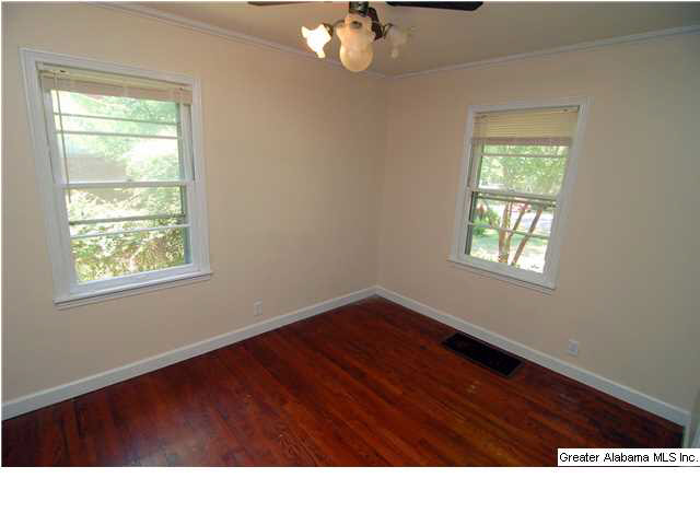 1009 Inzer Drive Birmingham, AL 35214 - Photo 9 of 15