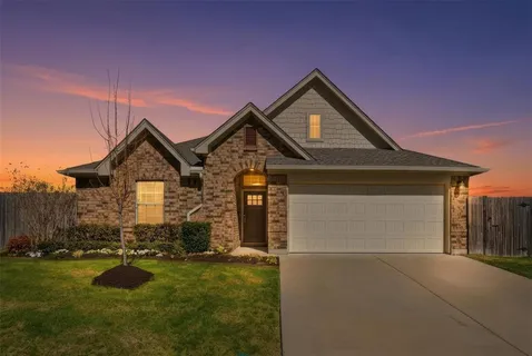 $369,000 | 9302 Diane Court, White Settlement, TX 76108