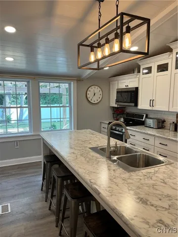 $489,500 | 209 East Main Street, Hounsfield, NY 13685